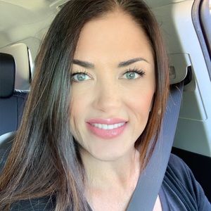 Meet your Posher, Dawn